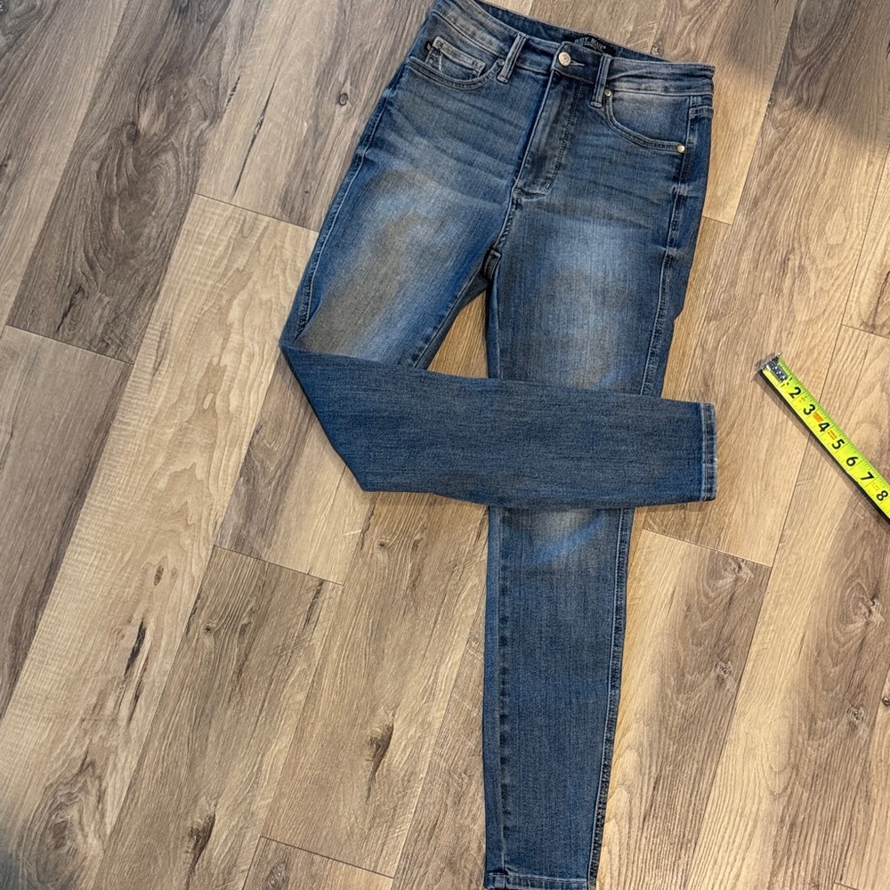 Classic Blue Women's Jeans